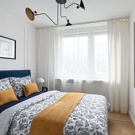 Stylowy Apartament Przy Metrze Varşova Dış mekan fotoğraf